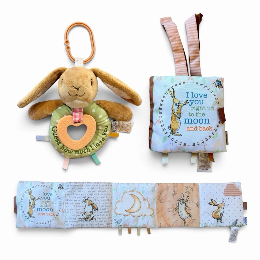 Guess How Much I Love You Baby Activity Clip & Soft Accordion Cloth Book Set